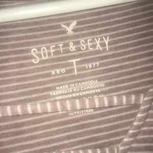 american eagle soft and sexy bell sleeved top